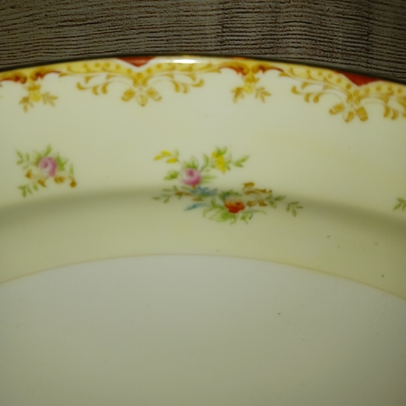 Vintage MEITO CHINA Oval Serving Platter, Hand Painted, 16"x11.5", Gold Trim - Picture 5 of 9
